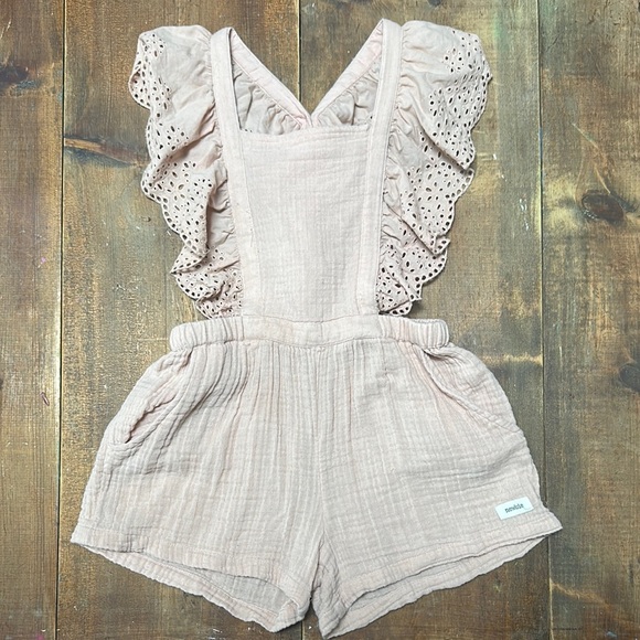 Peach Ruffled Sleeve Romper - Picture 1 of 3